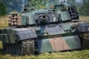 【ウクライナ勝ち確定】ドイツ製戦車の他、近代的戦車60両追加供与する用意　30両は対露PT-91戦車