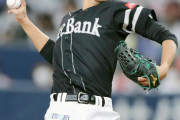 SB泉（30登板　防3.72）「ブルペンで120回肩をつくった。そこを評価してもらった」→2700万現状維持