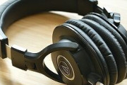 ヘッドホンって買っても結局使わなくなるよな