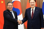 韓国尹大統領「緊密に協力を」 中国首相「良い隣人になりたい」