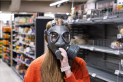 【集合知】特売中止、ゴーグル配布も　スーパーで進む感染対策