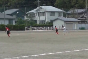 【動画】サッカーの試合で偶然生まれたあまりにも芸術性が高すぎるゴール動画ｗｗｗｗｗｗ