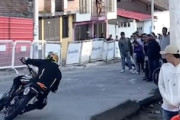 【動画】公道バイクレースで買い物帰りの女性がはねられる事故(°_°)