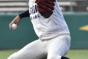 阪神、巨人など９球団が１５４キロ右腕を視察　“ノーノー男”大商大・上田がリーグ通算２０勝目 　７回７安打１失点と力投した大商大・上田大河 拡大