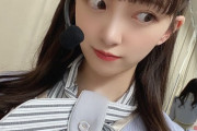 【乃木坂46】新制服を着た堀未央奈、最新画像が公開！！！これ、後ろにいるの誰だ・・・！！？？