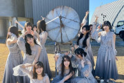 【乃木坂46】みんなカメラ目線なのに４人もてれさの方見てるｗ