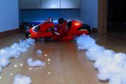 アメージング！映画【AKIRA】金田のバイクの名シーンを再現してみた