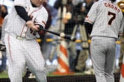 【悲報】白鵬、野球でも余裕で大成功しそう・・・