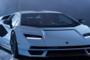 【自動車】ランボルギーニ、新型「カウンタック」発表