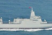 【防衛省】中国最大駆逐艦を初確認　対馬海峡北上