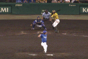 【GIF】昨日の「阪神×DeNA」で誤審疑惑！？