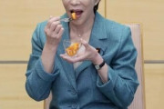 高市首相、独自貫いた1カ月　会食ゼロ、議員宿舎で勉強漬け「飲んでる暇があれば、政策を練り、資料を読みたい」