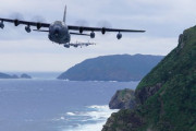 米空軍のＭC-130J特殊作戦機が低空飛行、高度は百数十メートル程度…本部町沖、慶良間周辺でも！