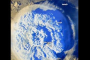 【トンガで大噴火】専門家「海底火山の噴火としては過去最大規模の噴火」