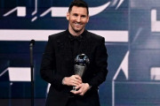 メッシ、FIFA最優秀選手賞「ザ・ベスト」を受賞！ベンゼマ、エムバペを抑えて３年ぶりの受賞（関連まとめ）