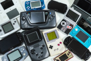 平成ガキ「ゲーム機買って～(1.5万～2万)」令和ガキ「ゲーム機買って～(3.5万～4万)」