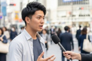 【冷め】彼氏がYouTuberのインタビューを受けてて「うちの彼女は○○の大ファンで同じ服とか買ってるんですよ。○○より全然ブスなのに」って言ってて冷めた