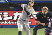 阪神・佐藤輝　ノってきテル！Ｖ２号＆ダメ押し３号　村上を強力援護　爆発の予兆は五回「いい角度の打球」