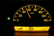 男のくせに0-100km/h 4秒以上かかる車乗ってる奴ｗｗｗｗｗｗｗｗｗｗｗｗｗｗ