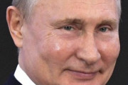 プーチン氏、2036年まで大統領続投可能に　自ら法律に署名
