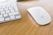 Appleの「Magic Mouse」とかいう使いづらさを追い求めた究極のマウス