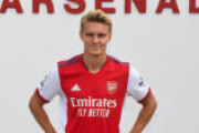 【移籍報道】ウーデゴーアのアーセナル再加入が正式決定！　完全移籍、新たな背番号は「8」