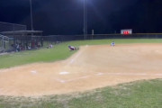 【動画】アメリカで少年野球の試合中に近くで銃撃戦が発生する