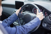教習所ワイ「頼むバック駐車！！！成功してくれ！！！！（グシャア）」