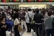 【動画】 JR広島駅で不審物　乗客も電車から降ろされ全員一斉避難で騒然