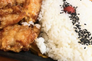 唐揚げ弁当食べるでぇ！！！！！