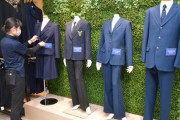 女子制服にスラックス導入広がる　教室換気での「寒さ」が後押しに