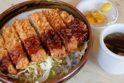 【飯テロ注意】『カツ丼』とかいう至高の料理、最高すぎる・・・w【画像多数】
