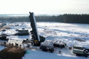ロシア国防省、大陸間弾道ミサイル「ヤルス」を地下収納の発射台へ移す映像公開！
