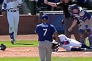 【動画】 MLBで152キロ顔面死球に場内騒然・・ 倒れたまま10分動けず、顎骨折に投手も茫然