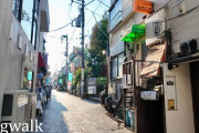 東京・自由が丘の街並みを4Kで歩く 通りや路地、駅周辺をたどる