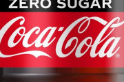 コーラ「ゼロカロリーコーラ不味くて誰も買ってくれへん……せや！」
