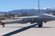 アメリカ空軍研究所(AFRL)が秘密の無人偵察機「ULTRA」の情報を公開…80時間以上飛行が可能！