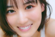 【画像】山下美月さん、美学を先輩から教授してもらうwwwwwwwww