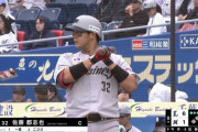 去年ベストナインの佐藤都志也が打率０割台という事実