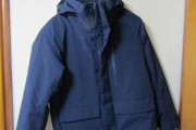 【画像あり】UNIQLOでハイブリッドダウンパーカー買ってきた