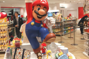 【悲報】Nintendo TOKYOにはあのグッズがない