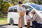 都会の貧乏人「く…車なんて通勤で使わないし…」