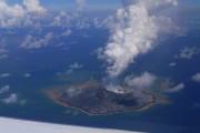【海底火山】小笠原諸島・西之島で噴火を確認！噴火は去年の8月以来