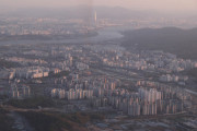 仕事求めてソウルに…韓国、首都圏人口が初めて過半数に