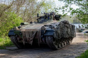 「まだあるぞ」ドイツ連邦政府、ウクライナへマルダー歩兵戦闘車さらに60両供与…合計で100両に！