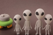 仏像に祈りを捧げ、瞑想するとUFOが現れる、タイで人気のスポット「タイのエリア51」