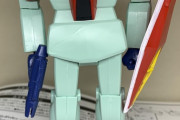 めっちゃ古いガンダムのプラモ作ったw