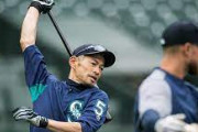 イチロー（当時44）「身体能力の数値は全盛期とほぼ変わらないのに年々成績が下がっていくのが不思議」
