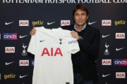 トッテナム、コンテ氏の新監督就任を発表！年俸24億円、補強予算は約240億円か