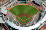 《野球場》広島松田オーナー「東京、福岡、大阪、名古屋、札幌には素晴らしいドーム球場がある」「(球場は)広島の人が誇りに思うようでないと駄目」